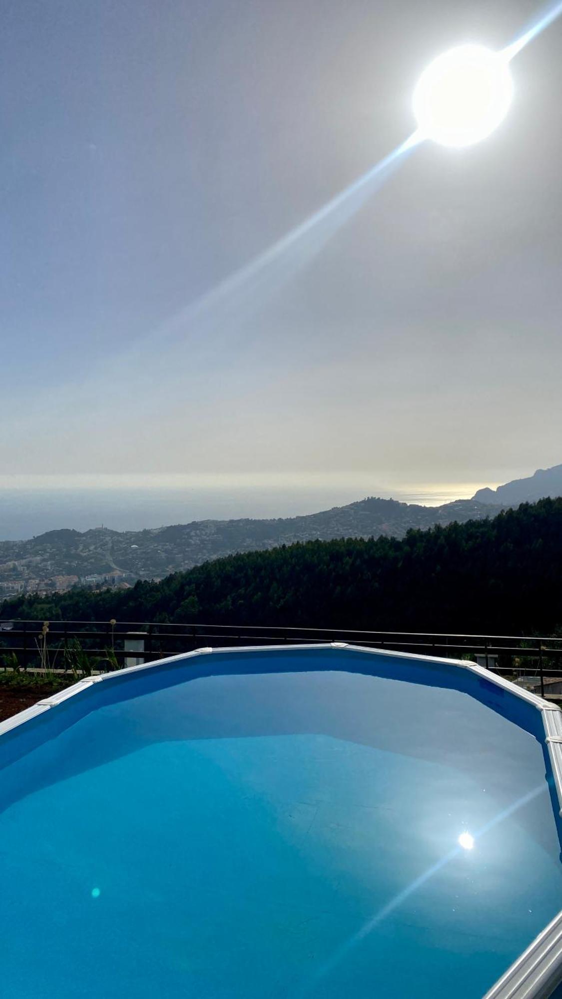 Studio Geek Villa - Open Space - 5M From 5 Top Attractions - Pool All Year Round, Dining Pergola, Barbecue - Funchal Matrix Holiday Home Esterno foto