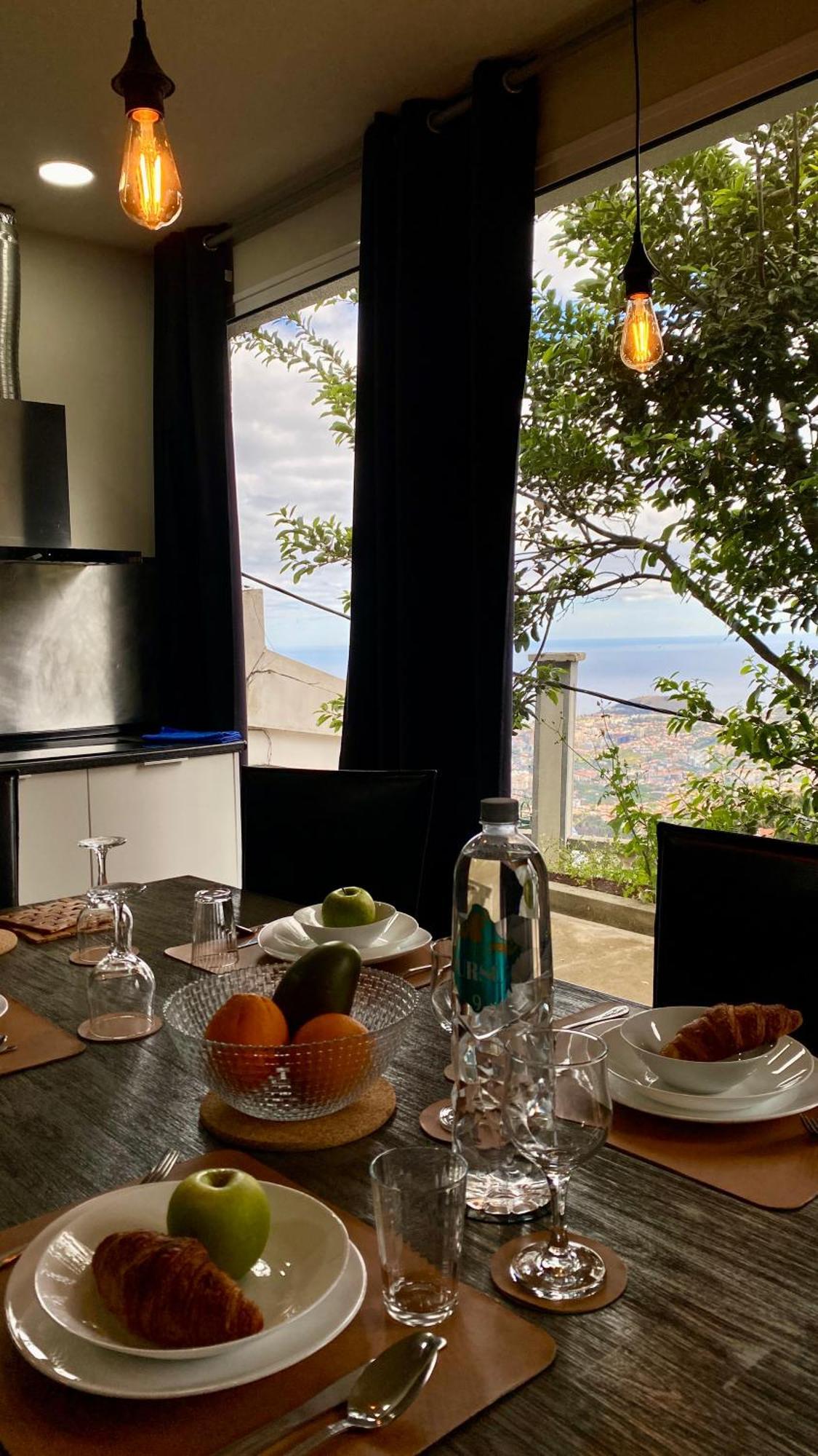 Studio Geek Villa - Open Space - 5M From 5 Top Attractions - Pool All Year Round, Dining Pergola, Barbecue - Funchal Matrix Holiday Home Esterno foto