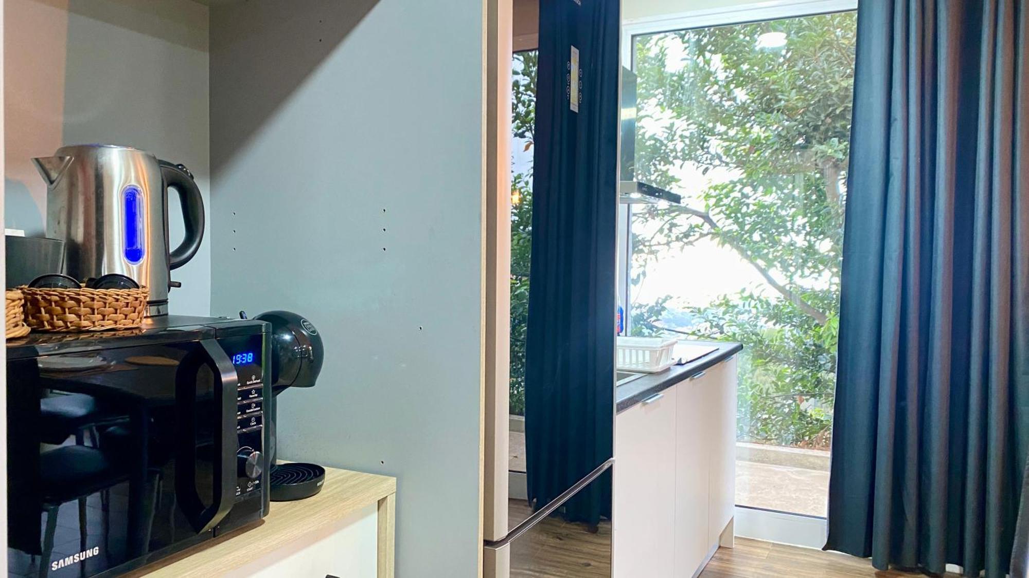 Studio Geek Villa - Open Space - 5M From 5 Top Attractions - Pool All Year Round, Dining Pergola, Barbecue - Funchal Matrix Holiday Home Esterno foto