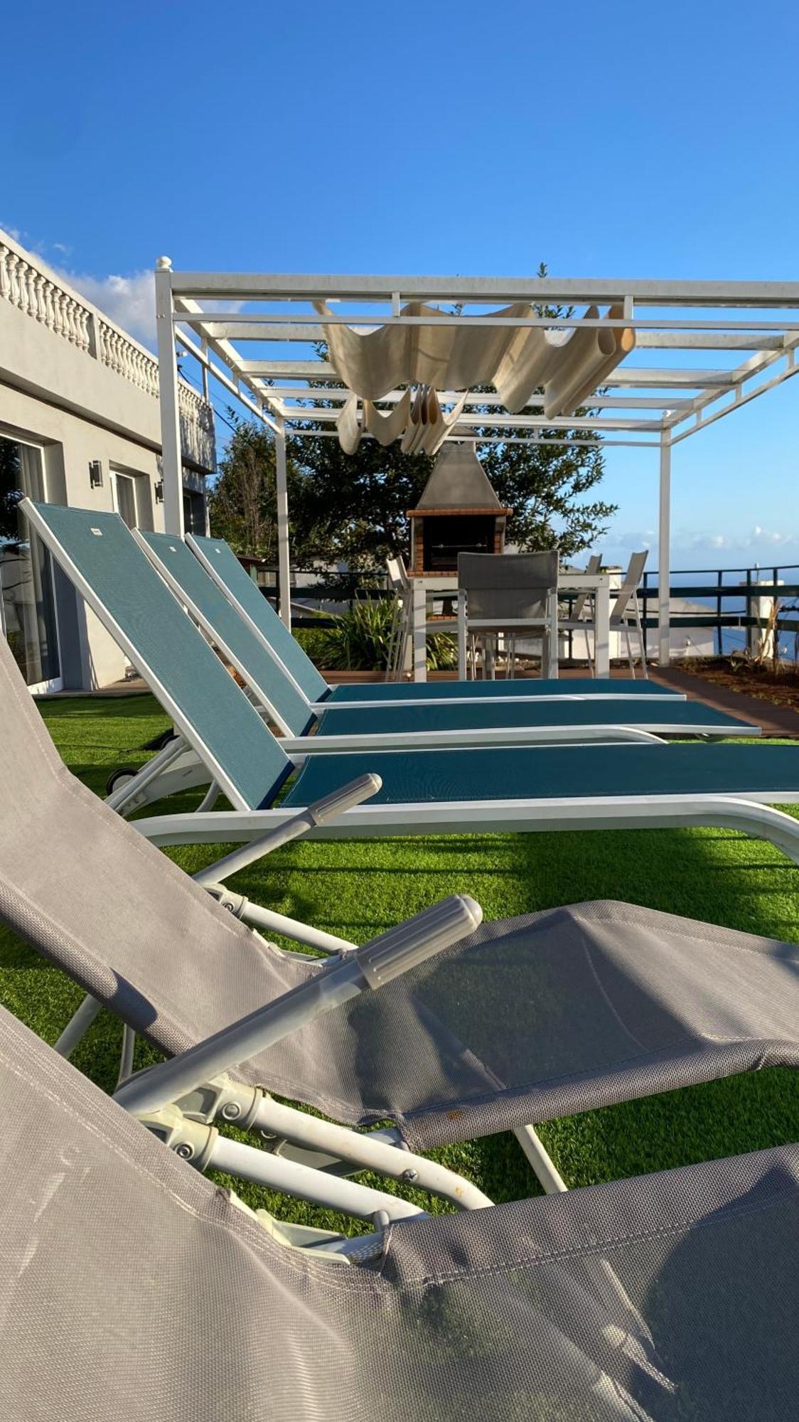 Studio Geek Villa - Open Space - 5M From 5 Top Attractions - Pool All Year Round, Dining Pergola, Barbecue - Funchal Matrix Holiday Home Esterno foto